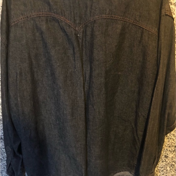 **Unique Vintage Men's Button-Up Denim Shirt with Leather Detailing** - Picture 4 of 4